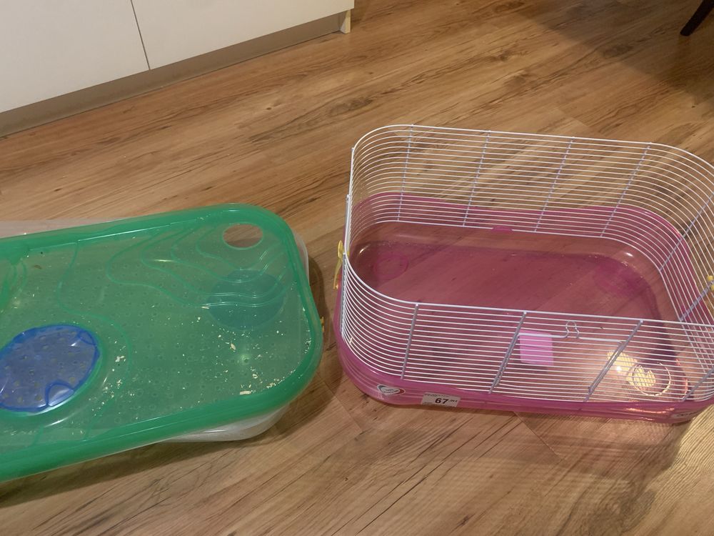 Gaiola com acessorios para hamster