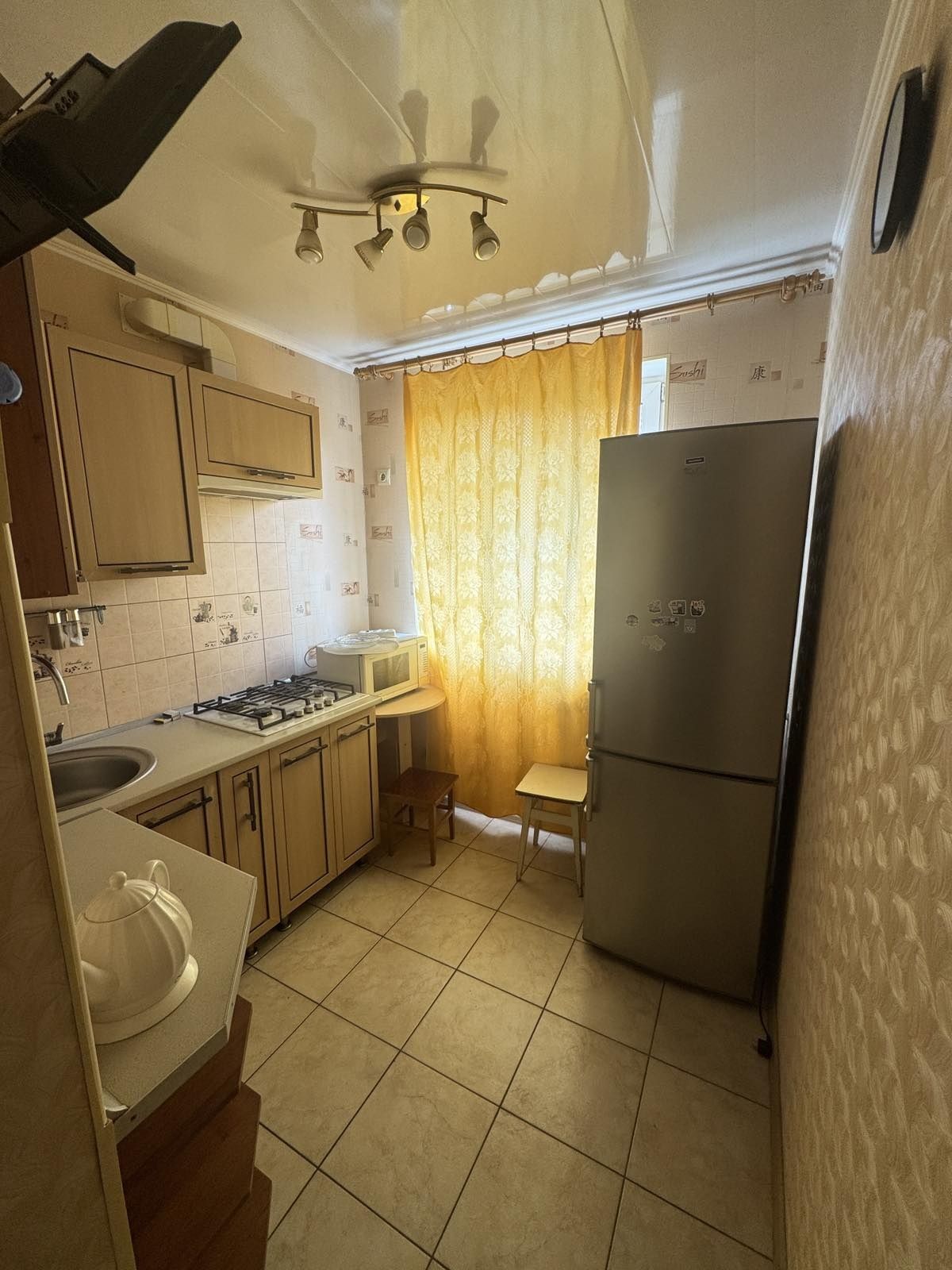 Сдам 2 кв Салт. Шоссе Класс, ТРК Украина 5500 гр.