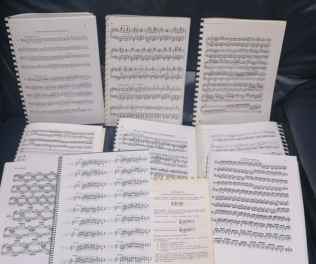Partituras E Métodos para Piano, Órgão, Bombardino, Harmonia etc