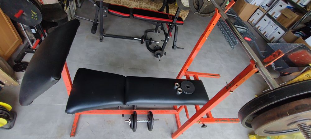 Ławeczka ze stojakiem i modlitewnikiem