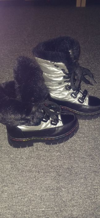 Зимові чобітки для дівчинки