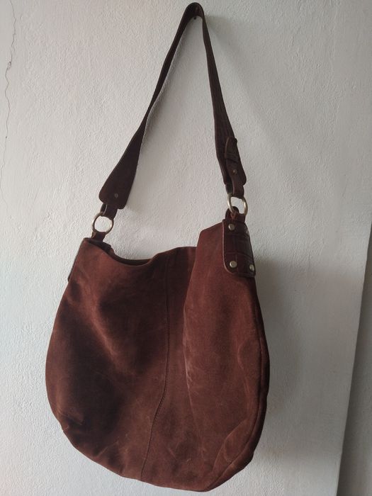 Mala castanha em pele, estilo boho