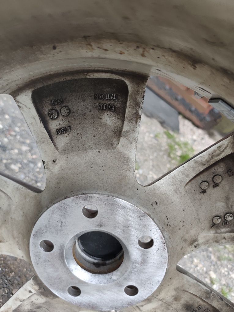Alufelgi 17 5x112 Sharan inne z opona 2019 rok