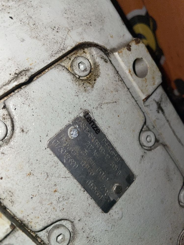 Motoreduktor  do pieca maszynki itd