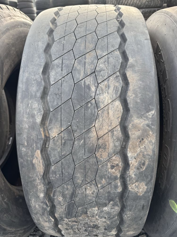 Шина 385/55 R22.5 Bridgestone ( remix bandag) причіп 1 шт