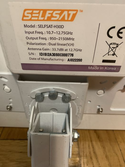 Antena satelitarna płaska,mała,lekka Selfsat