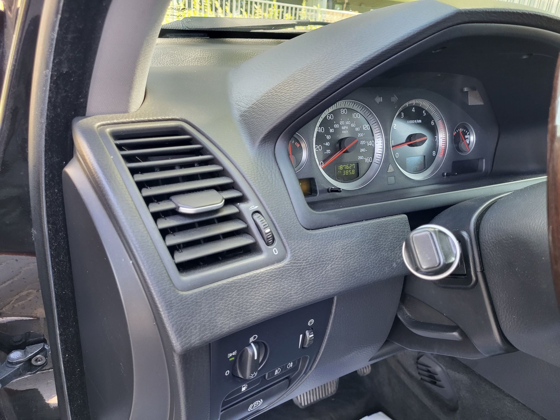 Volvo XC 90 V8 4.4l 315KM Yamaha B8444S*7io osobowy*Sprawny egzemplarz