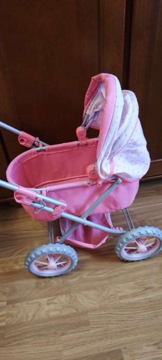 Carrinho de bebe de brincar