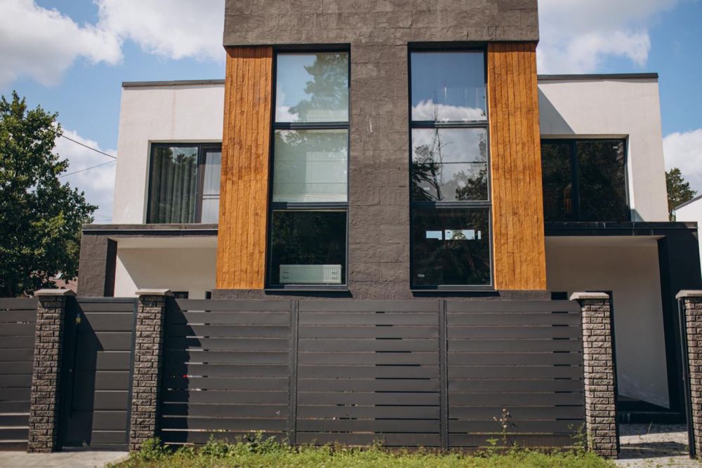 Стиль МОДЕРН. Якість ТОП. Вид на ЛІС