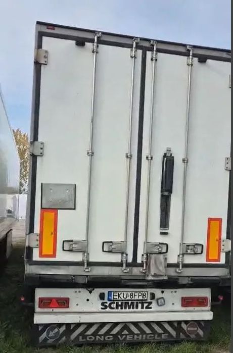 Schmitz  Chłodnia Schmitz 2008 . Dopplestock - BItemp  CARIER 1850 MT