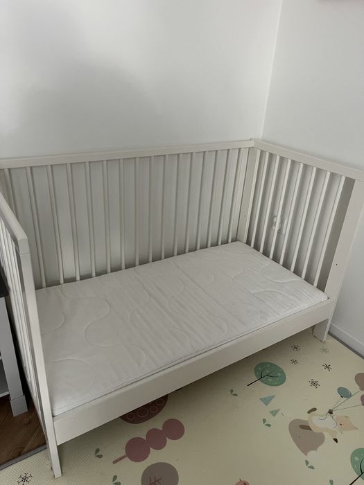 Ikea GULLIVER łóżeczko dziecięce plus materac KRUMMELUR
