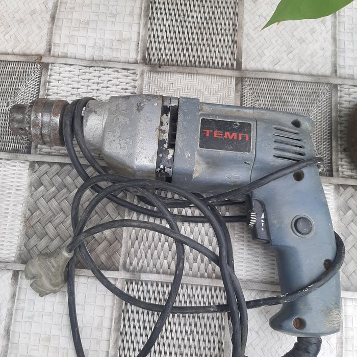 Продам дрель  Темп
