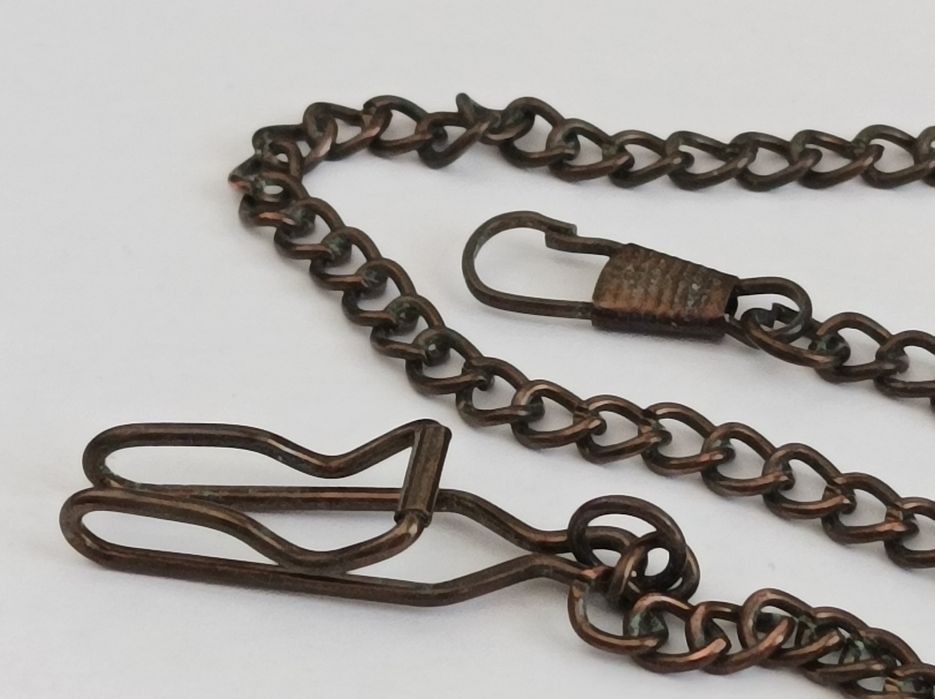 Corrente para relógio de bolso.