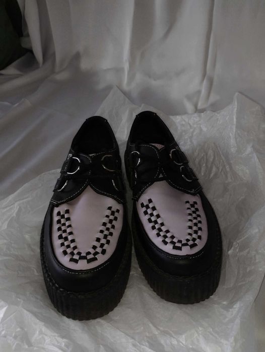 Кріпери в стилі емо панк готика T.U.K