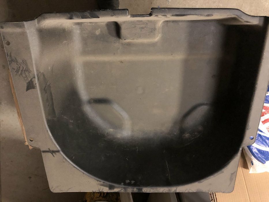 Honda CRV пол запаски пластик