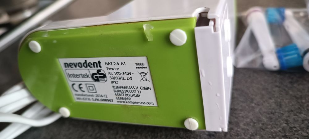 Szczoteczka elektryczna Novadent 3 końcówki