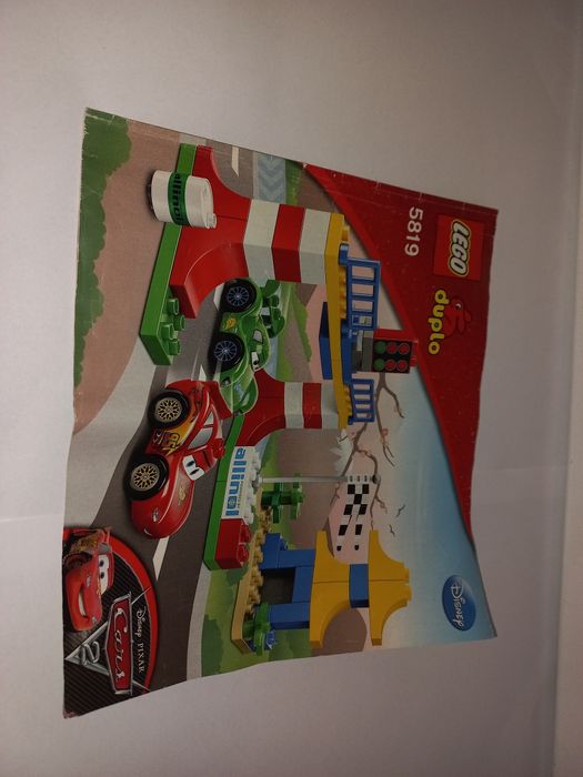 Zestaw klocków Lego Duplo 5819 wyścig Zygzak McQueen