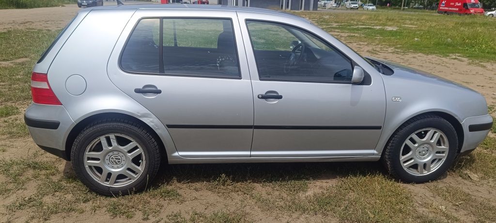 Sprzedam VW Golf 1.9 TDI