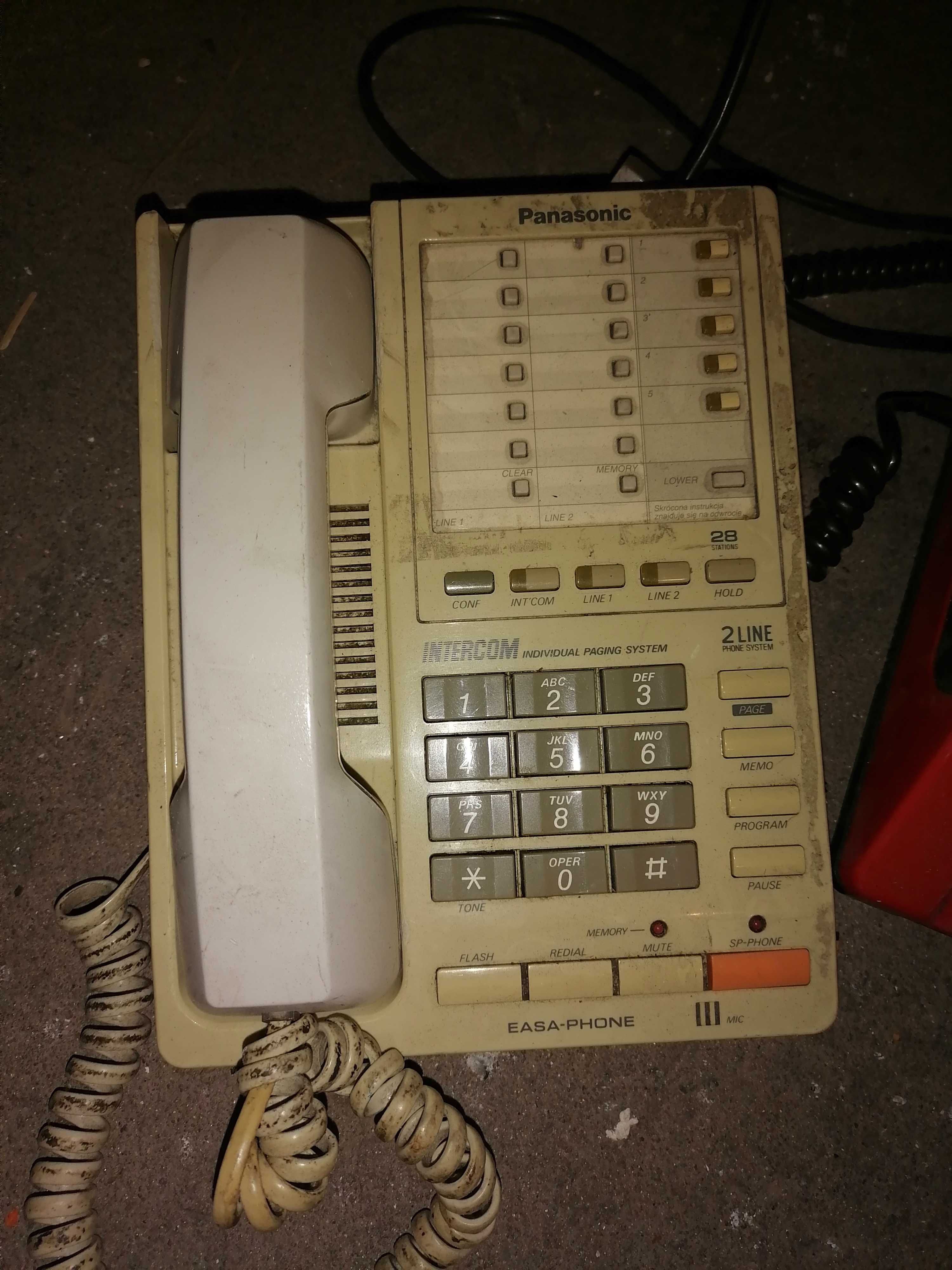 Stare telefony PRL loft