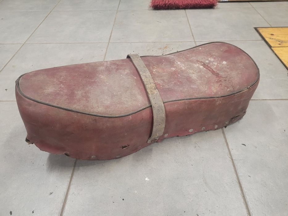 Oryginalne siedzenie kanapa SHL M11 M06