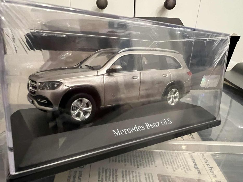 Mercedes-Benz GLS 1:43 Spark Model Kolekcjonerski