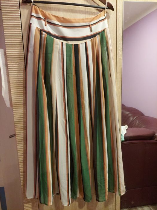 Шифоновая     юбка      в пол.