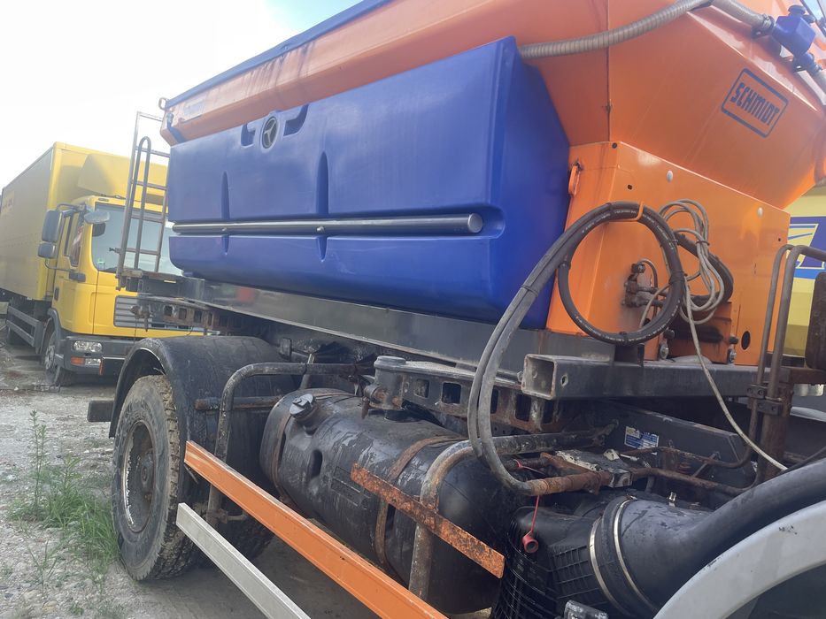 Mercedes Axor 1828 4x4 piaskarka 86tys km