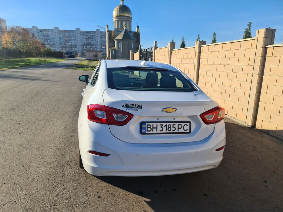 Chevrolet Cruze  продам свой авто