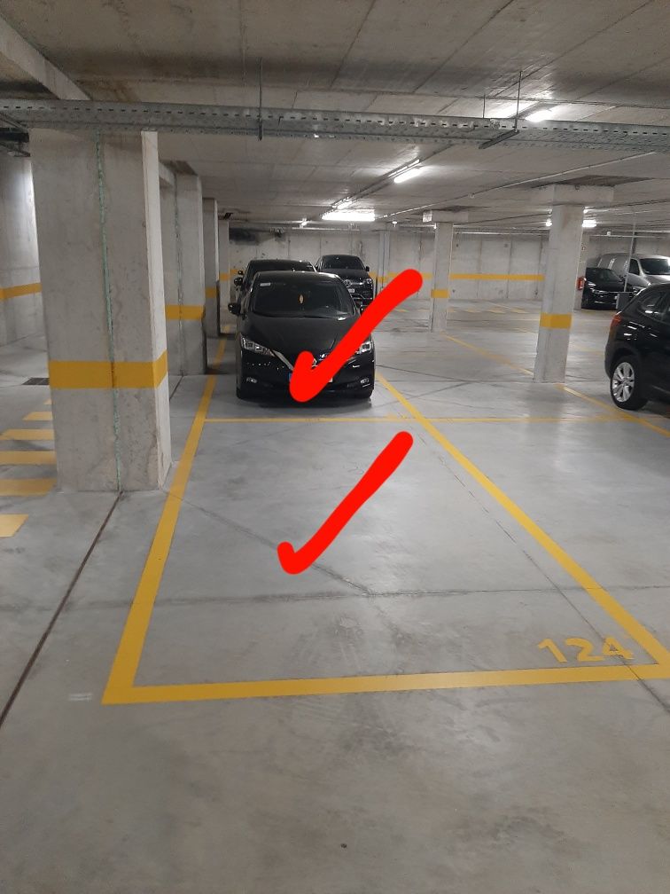Dois lugares de garagem
