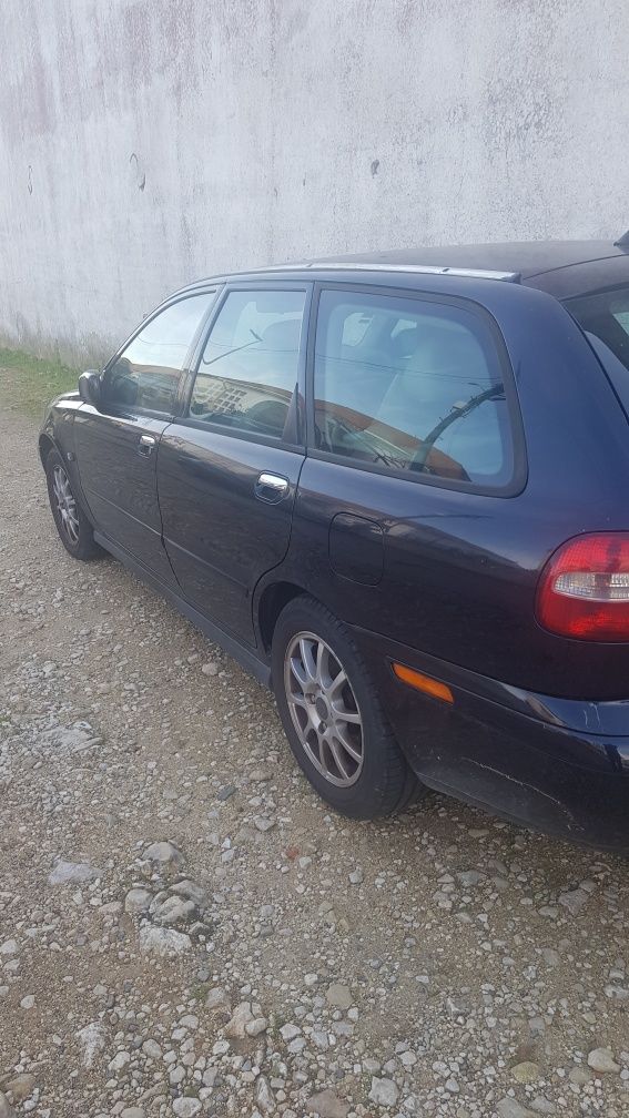 Volvo v40 para peças