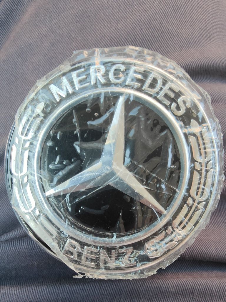 Centros de jantes Mercedes 75 mm
