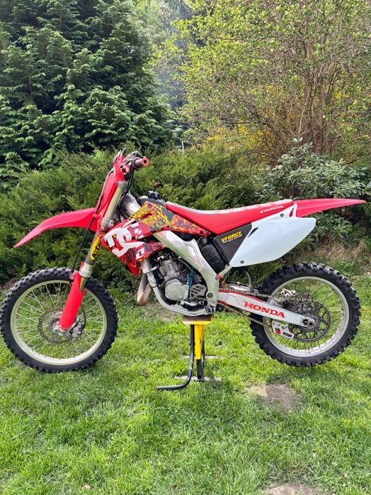 Honda cr i Suzuki Rmz