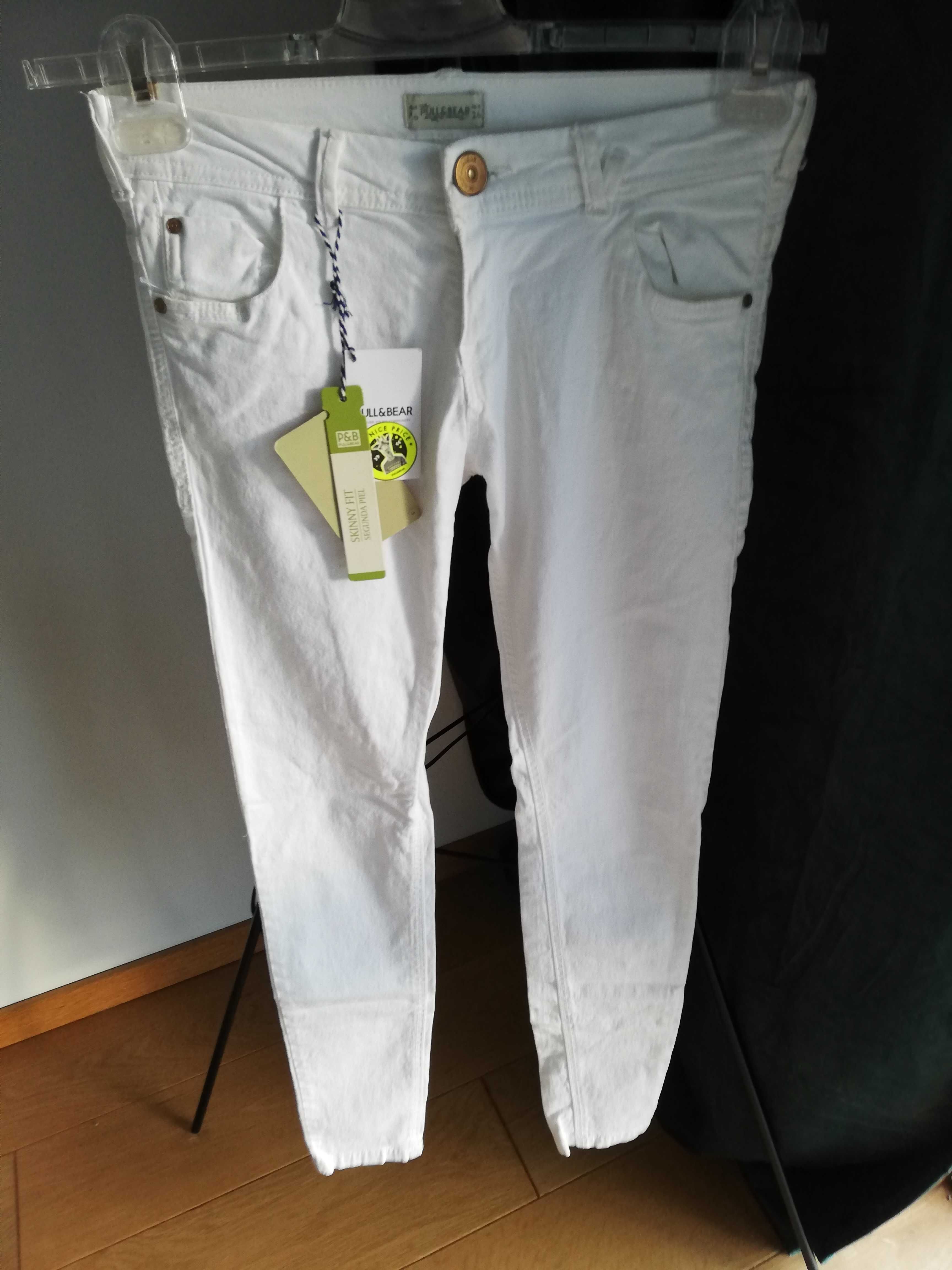 Pull & Bear nowe białe spodnie jeansy r. 36/S