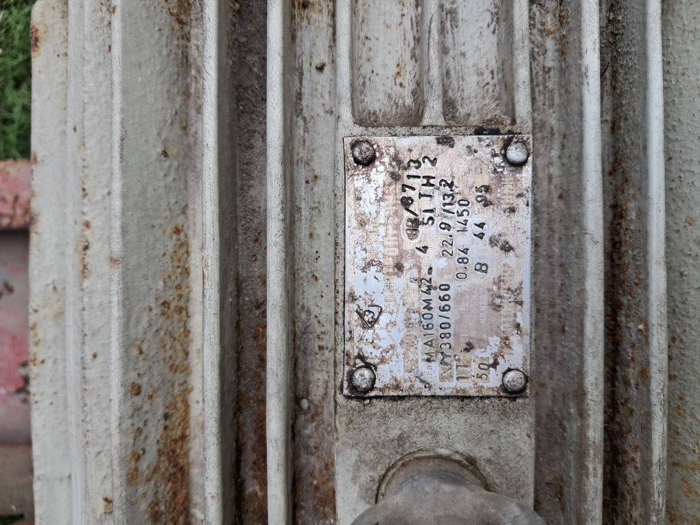 Silnik elektryczny 11kw 380v z wózkiem Dolzamet c712