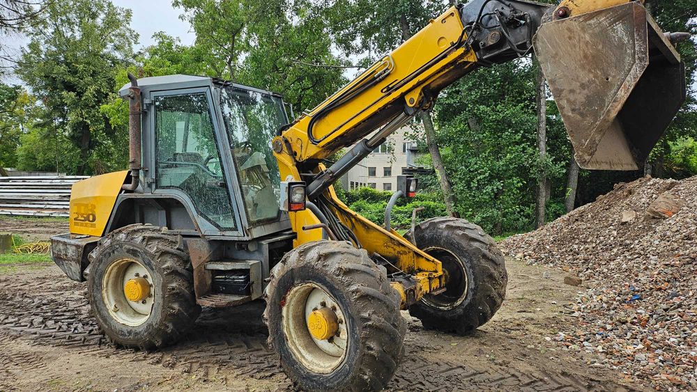 Ładowarka teleskopowa MATBRO TR250-110 Powershift jcb