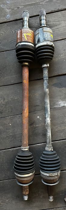 Półosie napędowe przód Subaru forester 4 sj IV automat