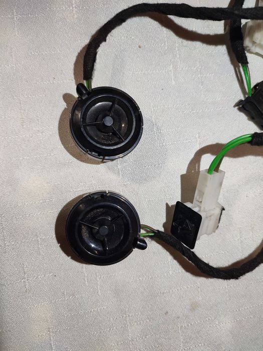 Пищалки на Рено Меган и Мерседес