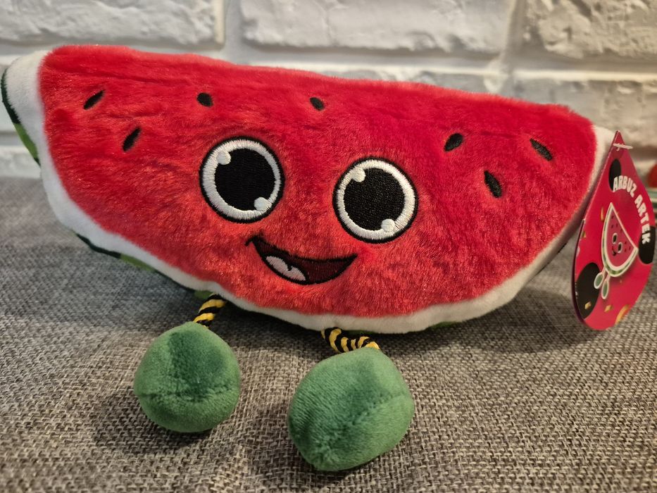 Maskotka arbuz Artek biedronka