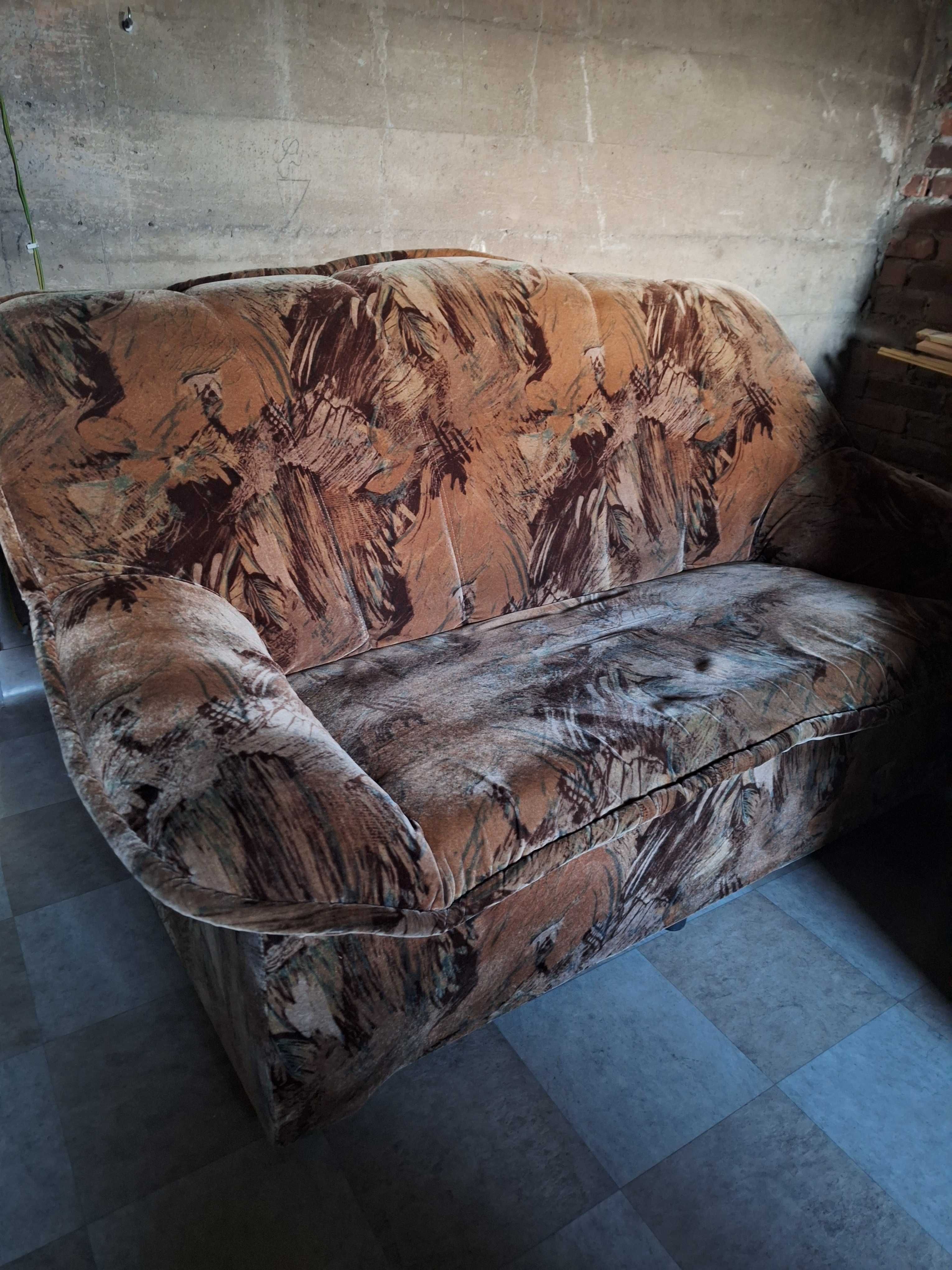 Sofa (nierozkladana) + fotel