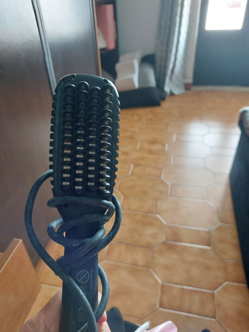 Escova alisadora
