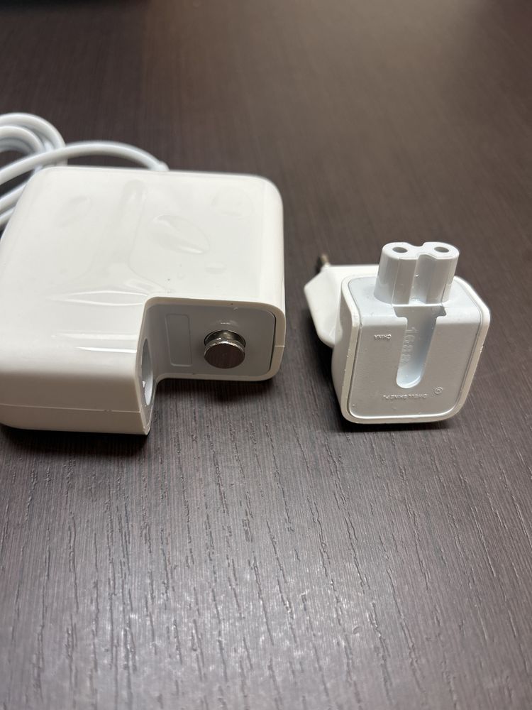 Carregador MACBOOK  45W A1436, A1465, A1466