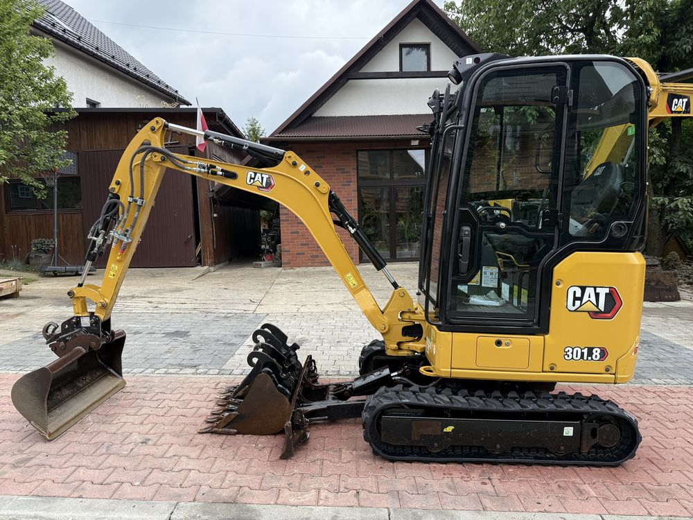Minikoparka Caterpillar CAT 301.8 05A z Niemiec 2tony 3 łyżki