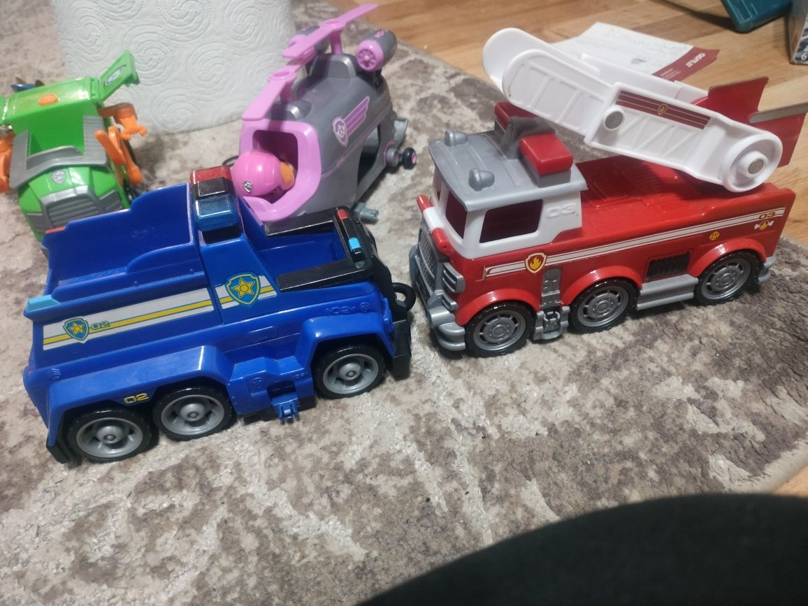 Duży zestaw zabawek Psi patrol