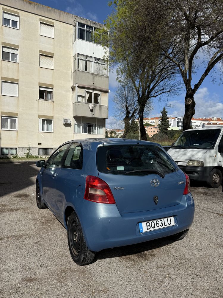 Vendo toyota yaris diesel caixa automatica