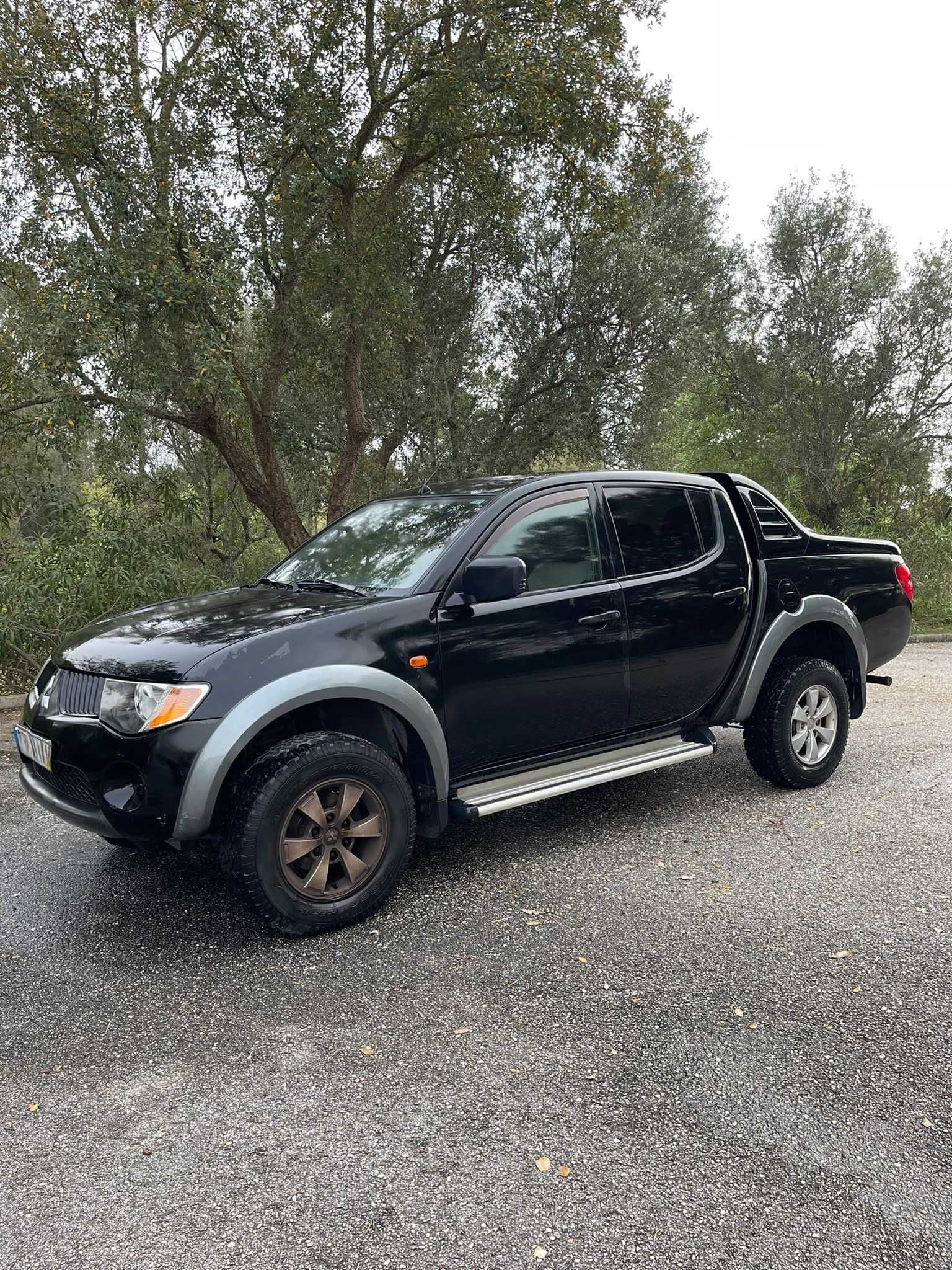 Mitsubishi L200 Strakar DI-D 2008 67.500 Km/Reais