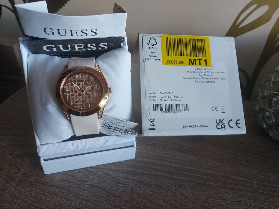 Zegarek damski guess rose gold