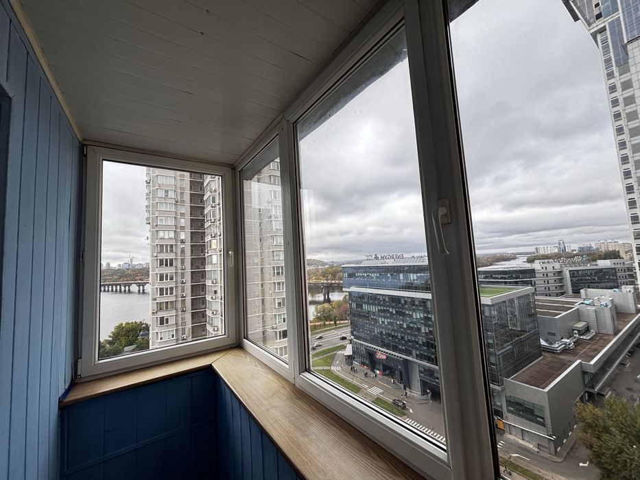 Без % П. Тичини 4, 70м2, Silver breeze, Набережна,Березняки, Епіцентр