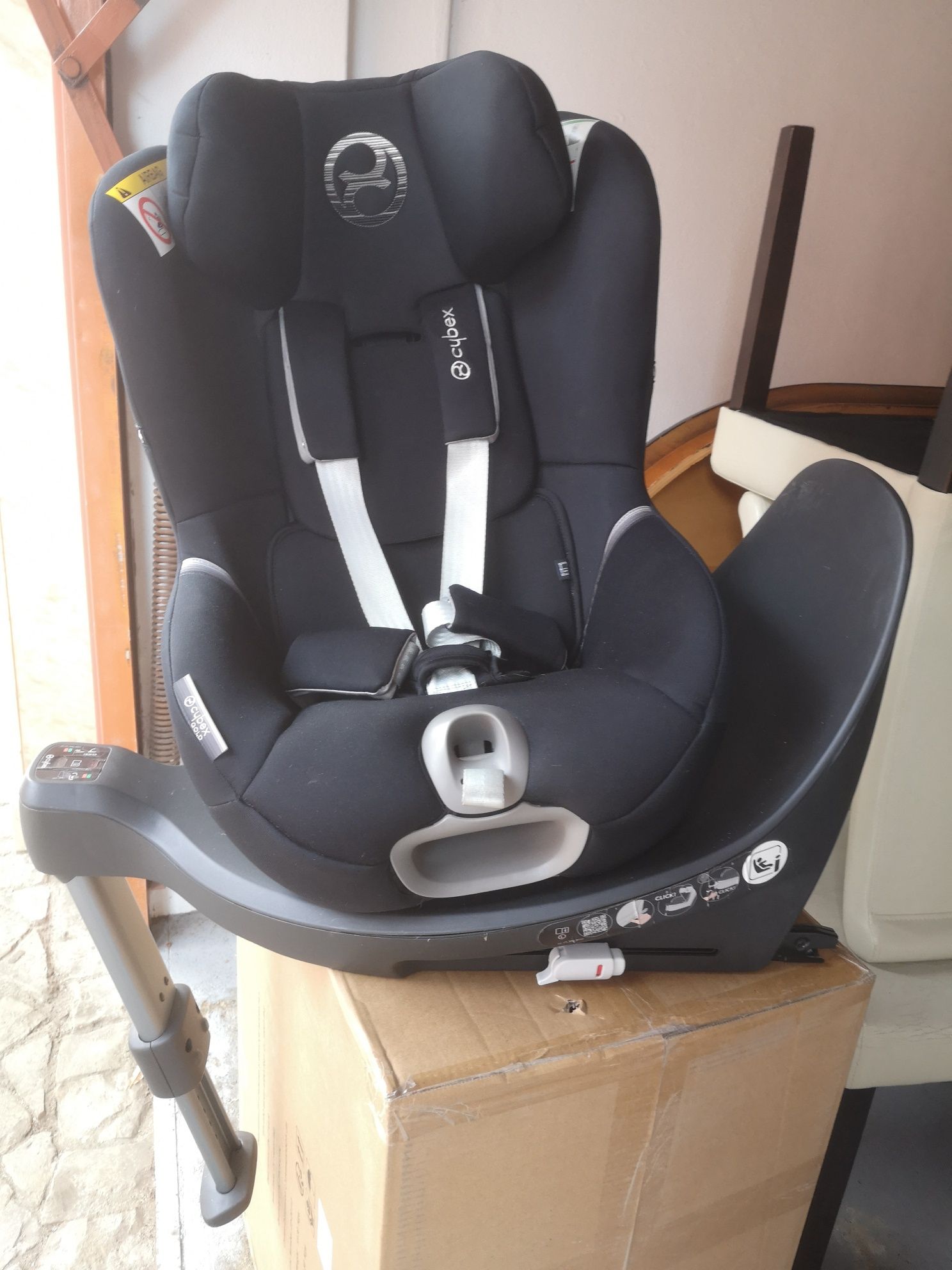 Cybex Cadeira-Auto SIRONA S2 i-SIZE Moon Black