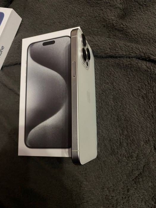 iPhone 15 Pro Max White 256 GB