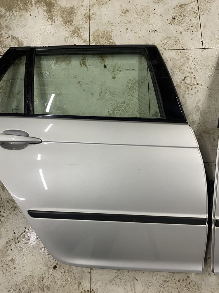 Drzwi lewy prawy tyl lewe prawe tylne BMW E46 touring titansilber